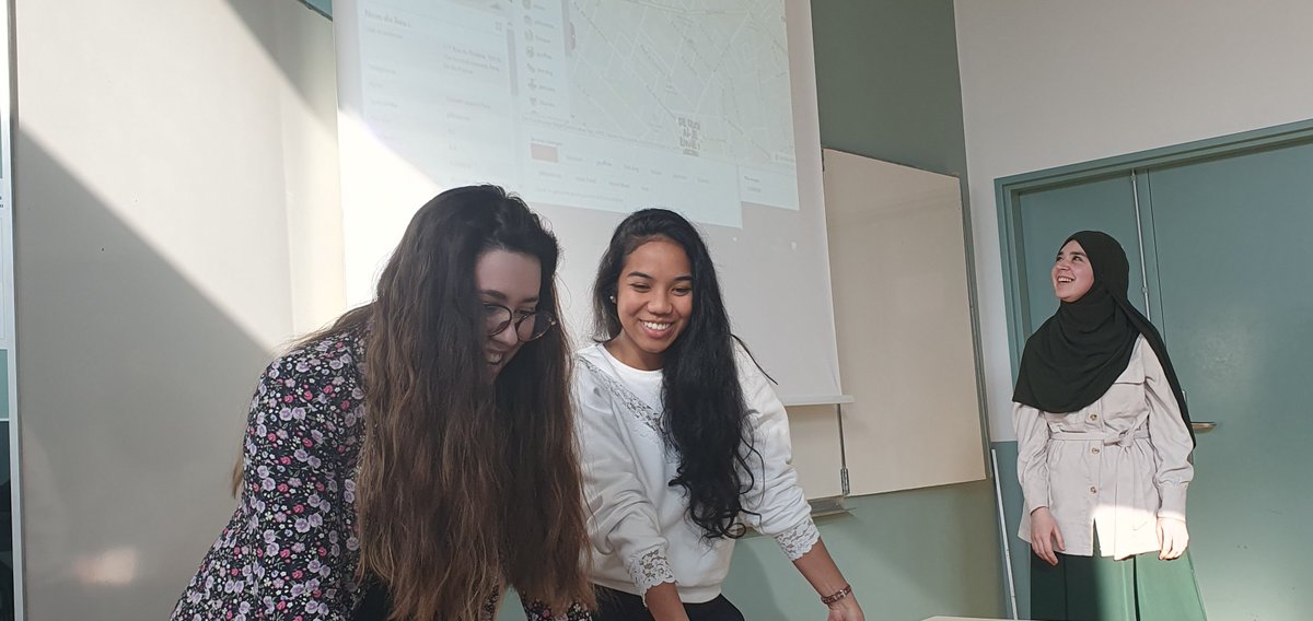 MGeomatique's tweet photo. Eat Hype: une #ApplicationM2 pour manger bon et à petit prix sur #Paris. https://t.co/lcohE9EOpV https://t.co/4DljYB4FJB
