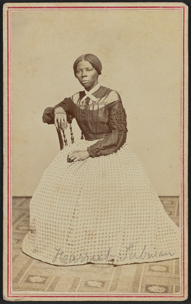 TLPL_WI's tweet photo. Stories of People and Places for Black History Month from @LibraryCongress https://t.co/tdDBji4ZQS https://t.co/rFzZljDWmn