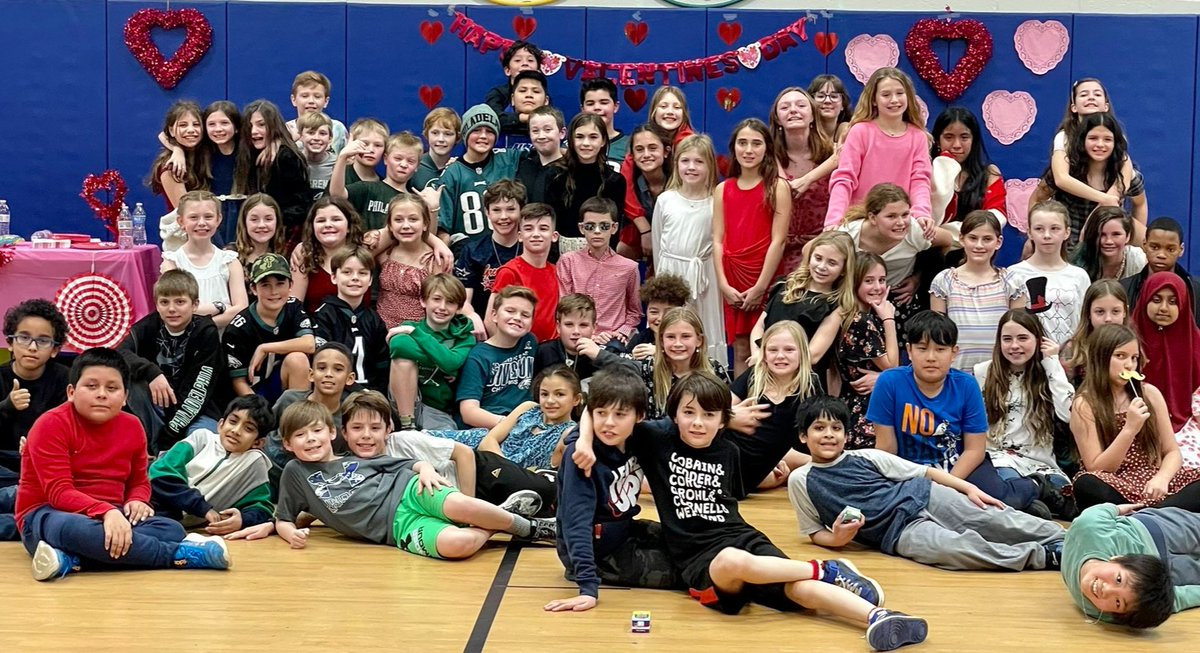 Happy Valentine's Day from #WCASD to you! 💕

We love our WCASD #community, and we hope you have a great day celebrating those you love! #ValentinesDay <a href="/EastGoshenElem/">East Goshen Elementary Roadrunners</a> <a href="/GreystoneES/">Kevin Fagan, Ed. D.</a> <a href="/FernHillES/">Jenni Southmayd</a>