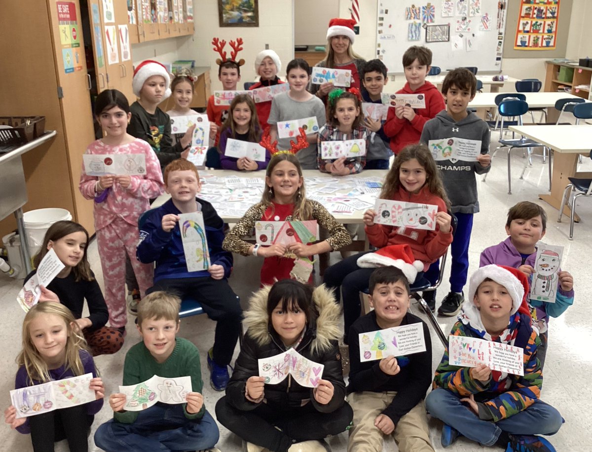 WestChesterASD's tweet photo. Happy Valentine's Day from #WCASD to you! 💕

We love our WCASD #community, and we hope you have a great day celebrating those you love! #ValentinesDay @EastGoshenElem @GreystoneES @FernHillES https://t.co/Ug098y2q5y