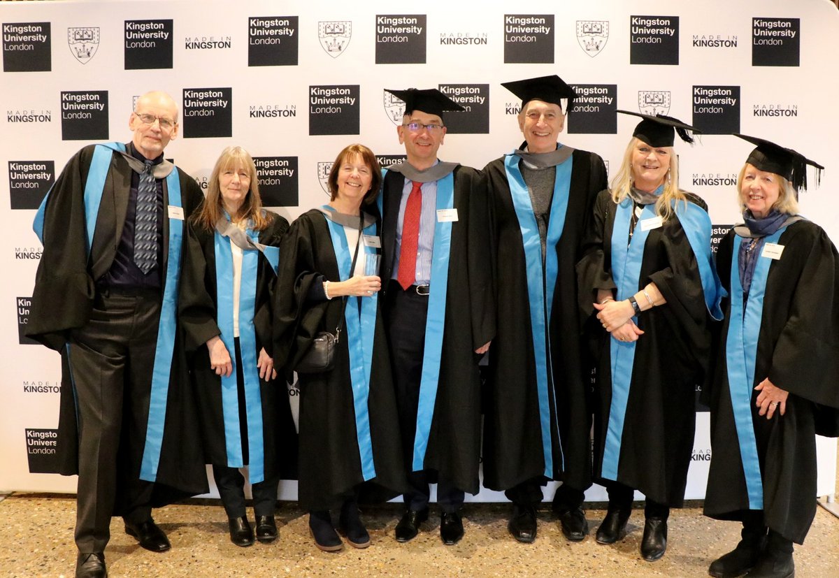 kingstonalumni's tweet photo. “The ceremony and meeting my ‘old' college friends – it formalised the community we once were and are still."
Last month #Kingstonalumni from #ClassOf1956 to #ClassOf1979 celebrated receiving a Honorary Degree in @KUeducation 😍 🥂👏
Read more 👉 https://t.co/d046mopkYA https://t.co/4ulK8Svtay