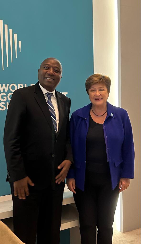 KGeorgieva's tweet photo. Wonderful to meet again Rwanda 🇷🇼 Prime Minister Èdouard Ngirente @PrimatureRwanda to discuss ongoing Rwanda-IMF collaboration. Rwanda is off to a strong start of another IMF-supported program, being the first African country to access our Resilience and Sustainability Trust. https://t.co/lndTManwwQ