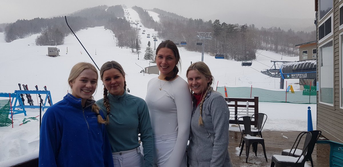 WHSTrips's tweet photo. Happy Valley Valentine's #snowday https://t.co/MBw5fahpr0
