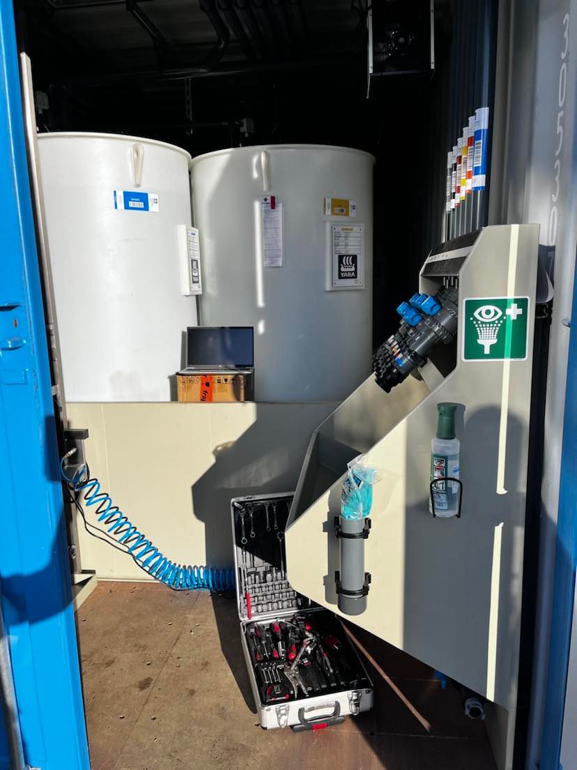 YARA_france's tweet photo. En direct de l'installation #easyfeed à Morlaix !
Connaissez-vous cette solution de #fertigation ?
=> Pour en savoir plus : https://t.co/UzXTkF9S7I https://t.co/dpKjQZ5kPn