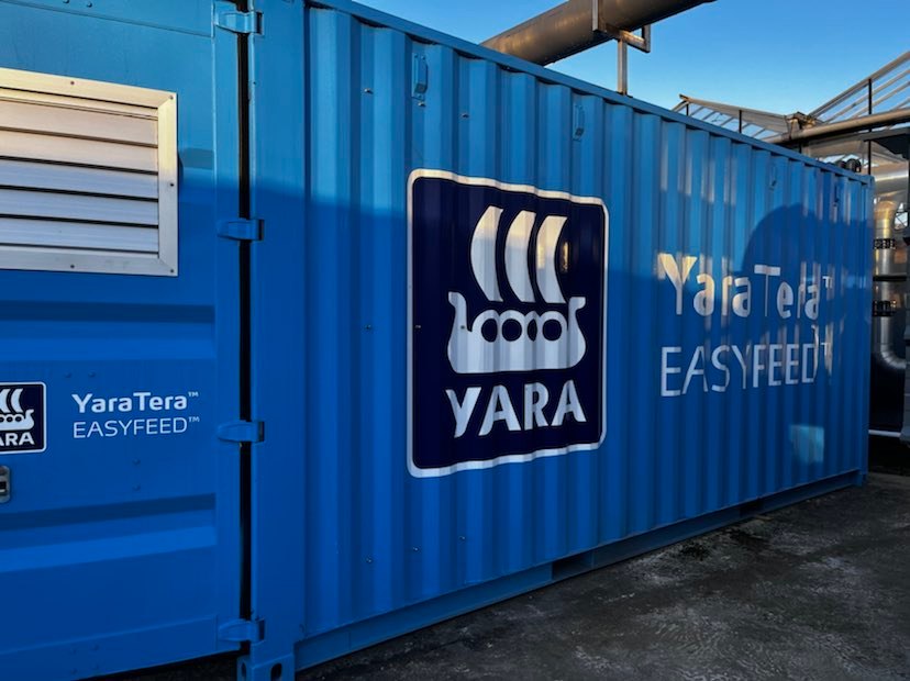 YARA_france's tweet photo. En direct de l'installation #easyfeed à Morlaix !
Connaissez-vous cette solution de #fertigation ?
=> Pour en savoir plus : https://t.co/UzXTkF9S7I https://t.co/dpKjQZ5kPn