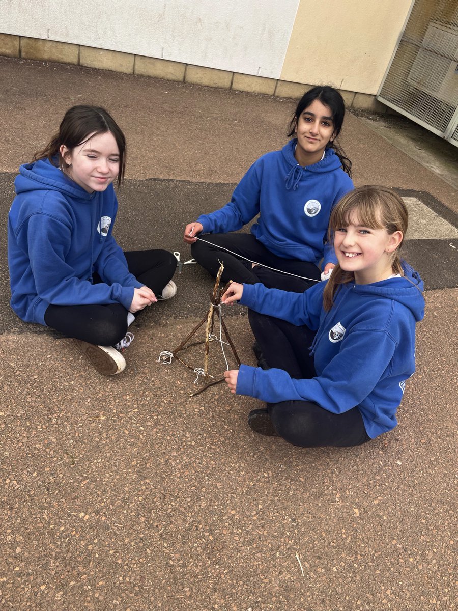 Whitehillsps's tweet photo. #P7P and  #P7D have  been  taking  some  of  their  #numeracy  learning  outside.  #outdoorlearning #BEST https://t.co/9bdFMljdJc