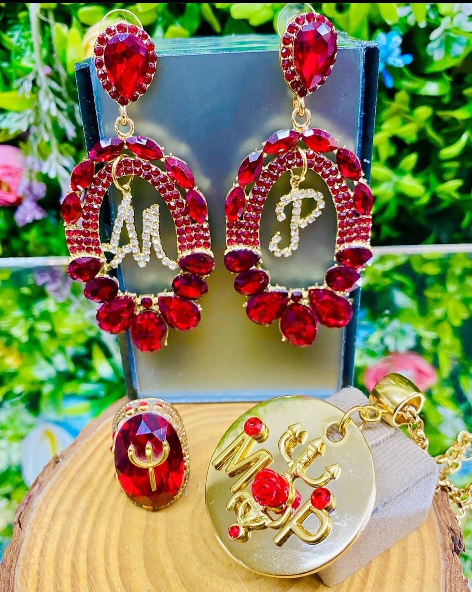 AfricanStyyle's tweet photo. Maria Padilha sempre sera fiel ❤️‍🔥

WhatsApp 👉 ( https://t.co/87Z5tETgLf ) 💥

Enviamos via correios, frete por conta do cliente 💥 https://t.co/zX4WDCSvoP