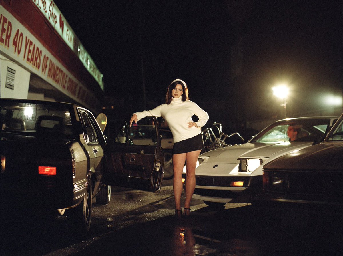 LanaDReyOnline's tweet photo. Lana Del Rey graces the cover of Interview Magazine &amp; is interviewed by Billie Eilish.

Check out the interview here: https://t.co/17k6drPe51 https://t.co/8aYTN988Co