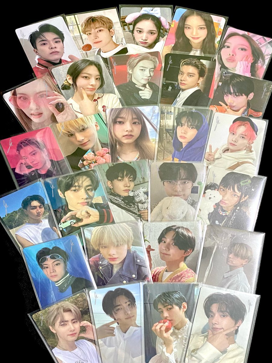 hoonoopy's tweet photo. [ valentine's day free claim ! 💌 ]

 ─ 2 winners of 2 random pc &amp; mini care packages ! 
 
• mbf
• like &amp; rt
• reply your fav pic of your bias !

╰ ends on feb 28 ! https://t.co/9ULt03OY55