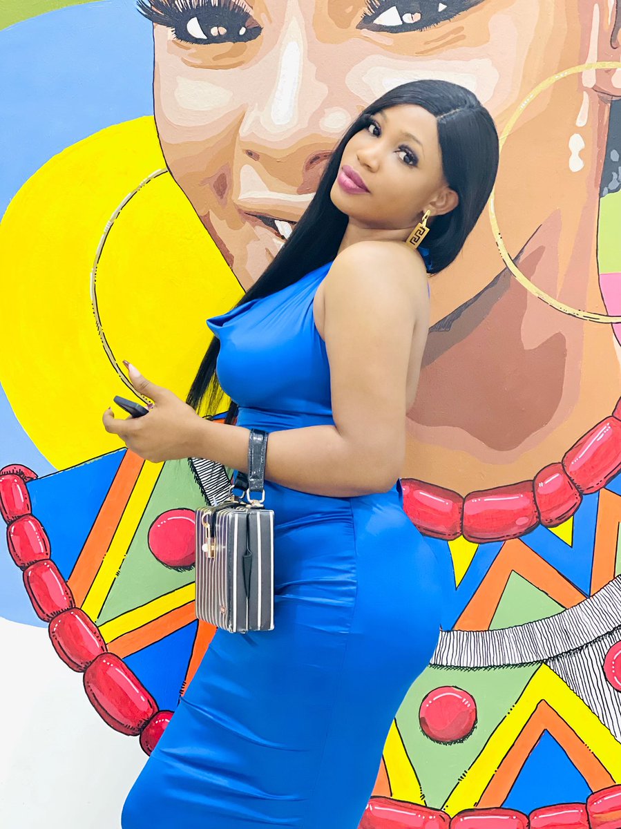 blizzytizzy's tweet photo. A master peace mastering peace💙
HappyValsDay
#febborn
#Aquarius
#feb14
#banks
#bluelover https://t.co/N9TmYEVJ4J