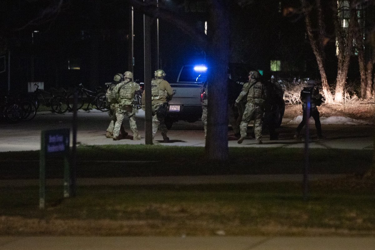 JMcGrawPhotog's tweet photo. Such a sad evening and morning for the spartan community. Too many communities like ours have and will deal with this. #MichiganStateUniversity #massshooting #GUNviolence #msu #eastlanaing #elstrong https://t.co/s16DDycJa1