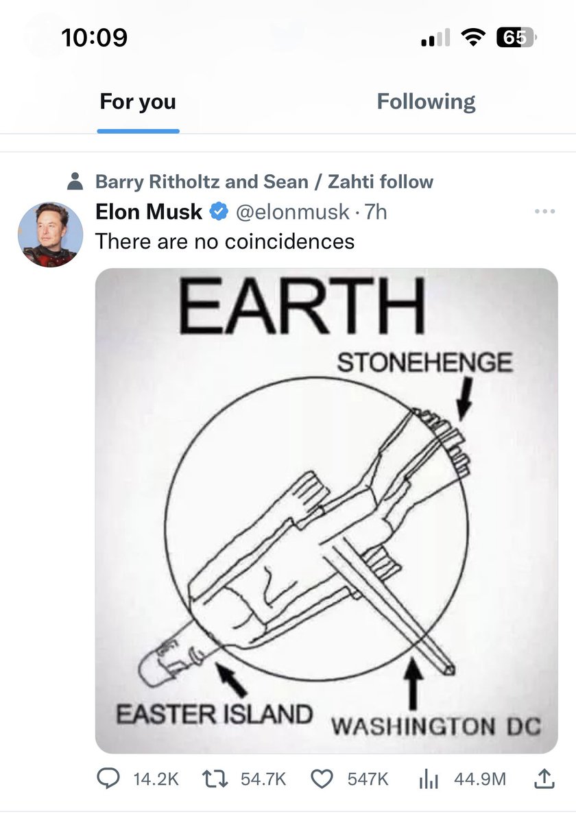 joelion's tweet photo. @ScottySword I’ve NEVER followed him, not interacted with anything he’s said, and yet this garbage is pushed to the the top of my page? This must be so embarrassing for whoever is still working there https://t.co/GlWUCAVnAj