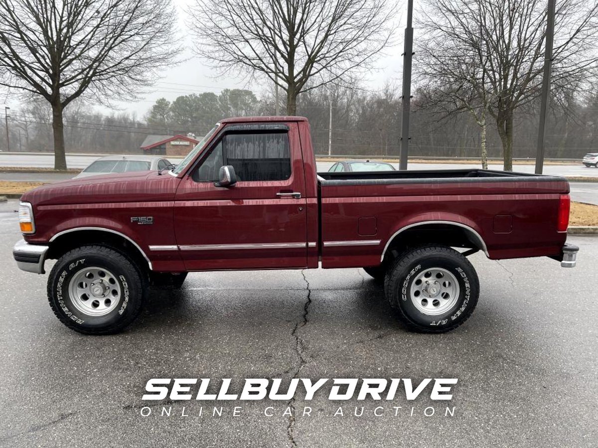 DriveSell's tweet photo. HAPPY VALENTINE’S DAY FROM @DRIVESELL!
✅1996 Ford F-150 XLT
✅4 Owners (AL Only)
✅156,094 Miles ODO
✅Clean Title
Drive home this burgundy beauty home for Valentine’s Day!
.
.
.
#sellbuydrive #tuesday #sbdonline #drivesomething #ford #f150 #fordtrucks #valentines #valentine https://t.co/1irBIcOtDF