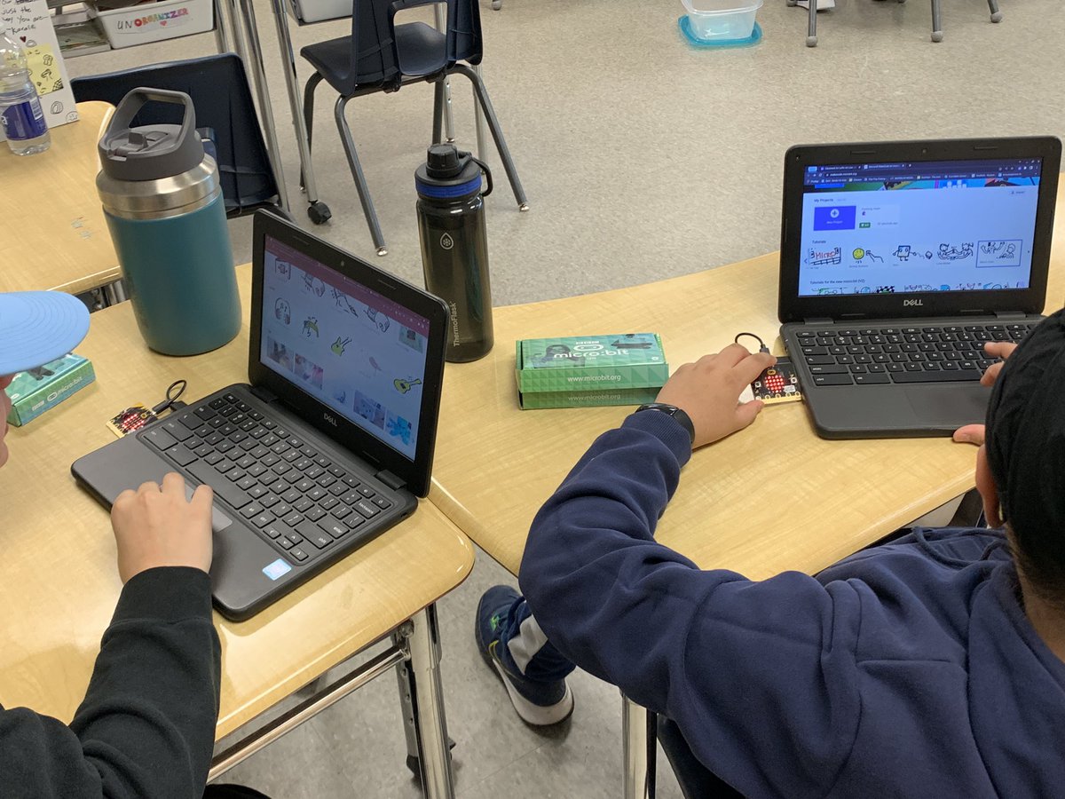 MsLaffinJST's tweet photo. First maker-space day is underway. Creativity, innovation, embracing failure is all part of the design process. @JSTwrdsb @wrdsb https://t.co/ueRnMSdfxm