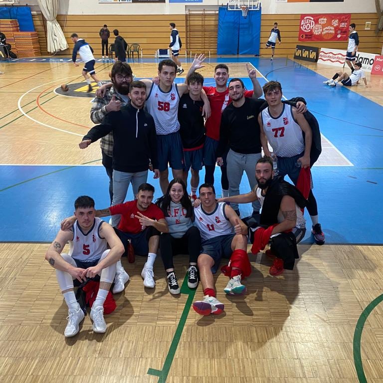BFemeniCornella's tweet photo. 🏀 CB Artés 64 - 67 Sènior B masculí 🔴

Victòria importantíssima a domicili que confirma les bones sensacions "6 in a row". Tot un mal inici de partit, l'equip demostra que sap patir i emportar-se la victòria amb un equip reforçat.

#TotAlVermell #RedPower #somBFC https://t.co/HL4r9JAyZB