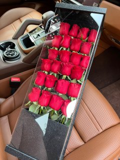 PkShinha's tweet photo. Happy valentine's day I wish mom and dad, uncle and aunt good health and good luck in the future, this is gift for both of my relatives 💐🥰❤️❤️❤️❤️ https://t.co/3Vn54znIlE