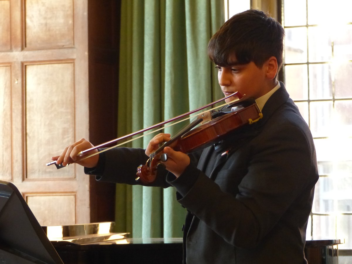 QueensTaunton's tweet photo. We had a wonderful end to the half term last week at our Teatime Concert in the Old Music Room. Well done to our talented musicians ๐ถ๐ป
#QueensCollegeTaunton #QueensTaunton #Music #Performance #TeatimeConcert #Somerset #Taunton https://t.co/BQuo41QqS3