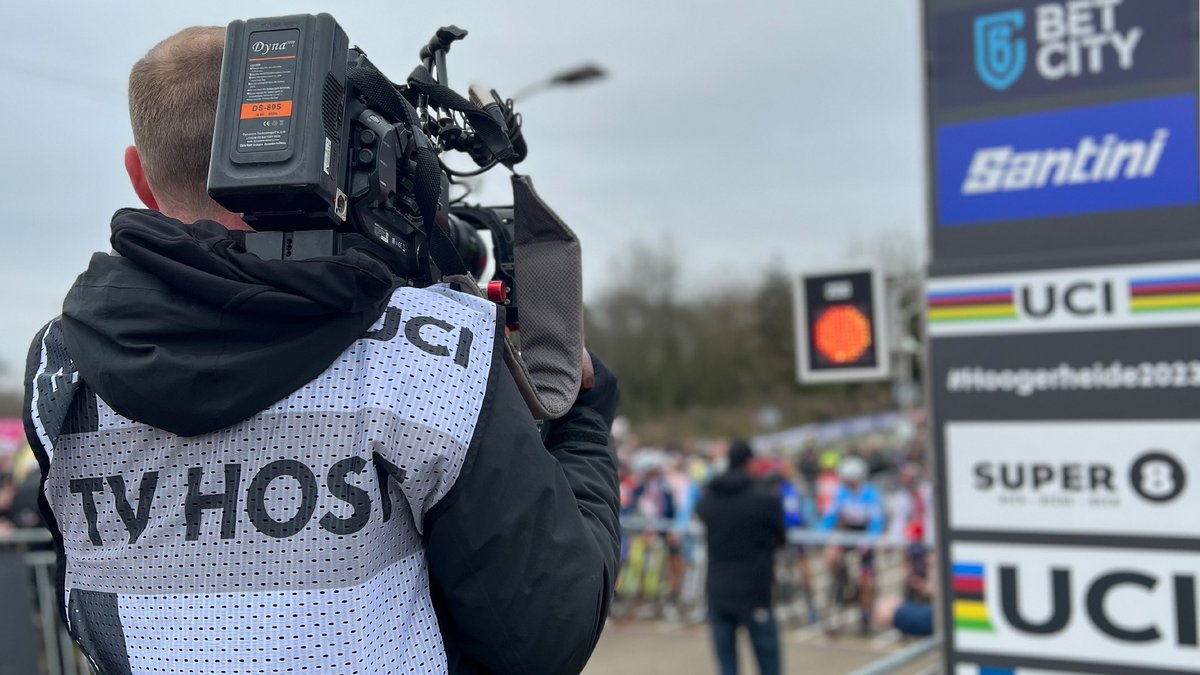 We are proud to be part of the team <a href="/UCI_CX/">UCI Cyclocross</a> 🚴‍♂️🚴‍♀️
#Hoogerheide2023 
#cxworldcup 

#broadcasting 
#fabriqmediagroup