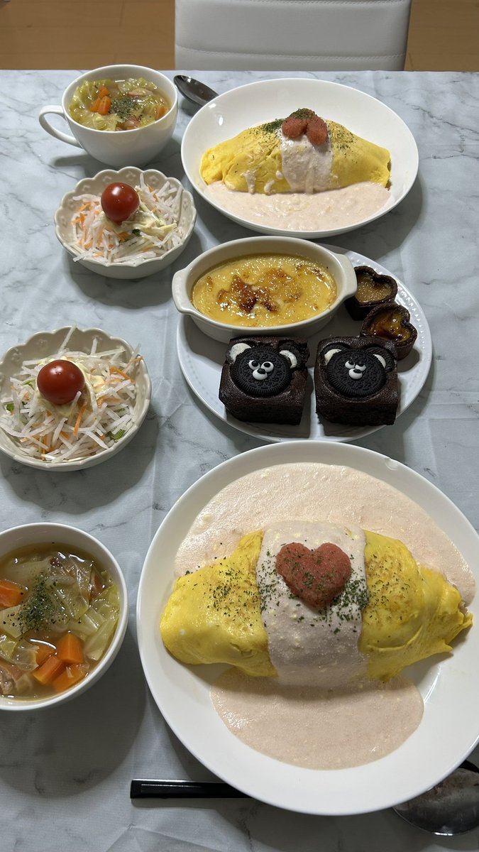 rei102798's tweet photo. HAPPYValentine ♡🍫

バレンタイン夜ご飯♡ https://t.co/QSfenGtClk