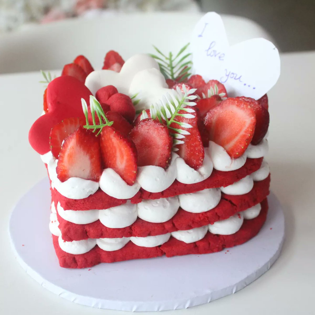 ishakoolhotels's tweet photo. Happy valentine's day❤!Love tastes better at M&amp;C. Order now! https://t.co/f15c25jog0