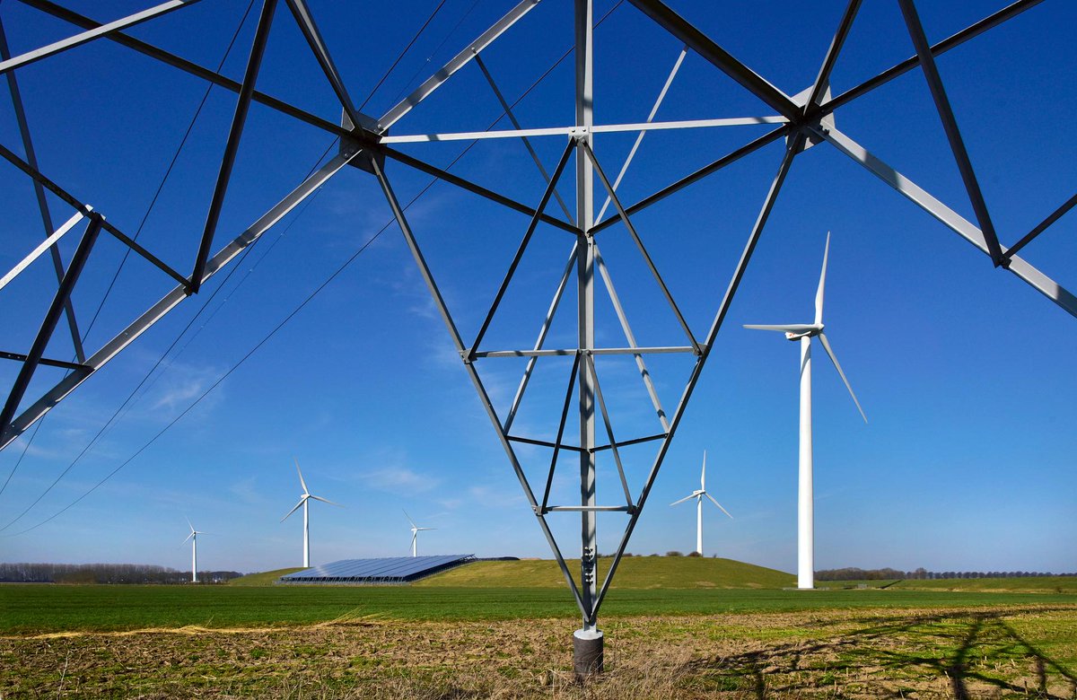 Het ministerie van Economische Zaken en Klimaat organiseert een landelijke raadpleging over het energiesysteem van de toekomst. Alle Nederlanders kunnen meedoen en aangeven wat zij belangrijk vinden.

Meedoen kan tot en met 23 februari ⤵️

rijksoverheid.nl/actueel/nieuws…