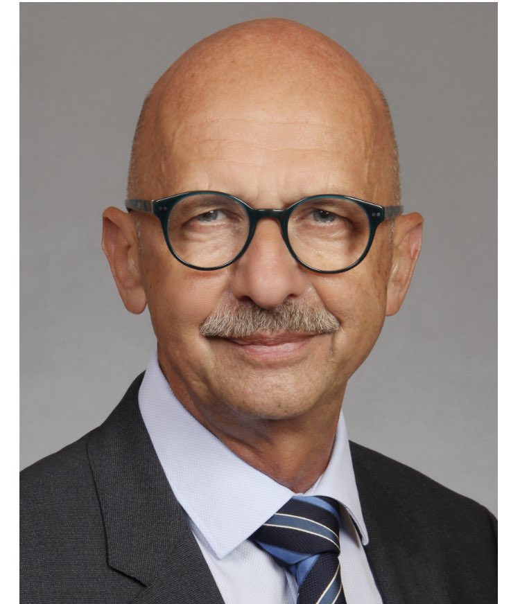 Heute Abend in der <a href="/GSPSipo/">Gesellschaft für Sicherheitspolitik e.V. (GSP)</a> in Bad Neuenahr: Vortrag von BrigGen aD Schwalb, VPräs der GSP zum Thema: Ein Jahr RUS Angriffskrieg gegen die UKR 🇺🇦 
Wie immer in Neuenahr: Präsenz und online. 
Anmeldung unter: gsp-sipo.de/organisation/l… 
<a href="/JGSP_Bonn/">JungeGSP-Bonn</a> <a href="/GspKassel/">GSP - Sektion Kassel</a> <a href="/GSP_Cologne/">GSP-Sektion Köln</a> <a href="/GspBerlin/">GSP - Sektion Berlin</a>