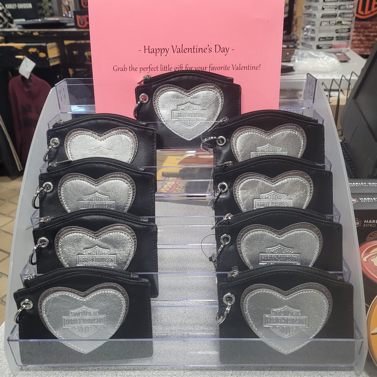 FXCapraraHD's tweet photo. Last minute Valentine's Day Gifts 🎁?  We #atFXCHD are here for you!!! ❤️ 
#HarleyDavidson #motorcycleadventure #ValentinesDay #vdaygifts #giftideas #myharleytradition https://t.co/7GBQtRR2gP