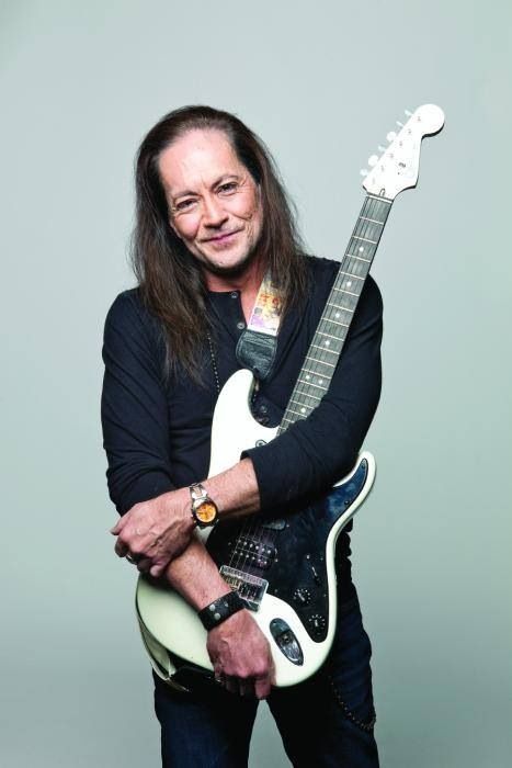 AcesHigh5150's tweet image. Happy birthday Mr. Jake E. Lee
February 15, 1957