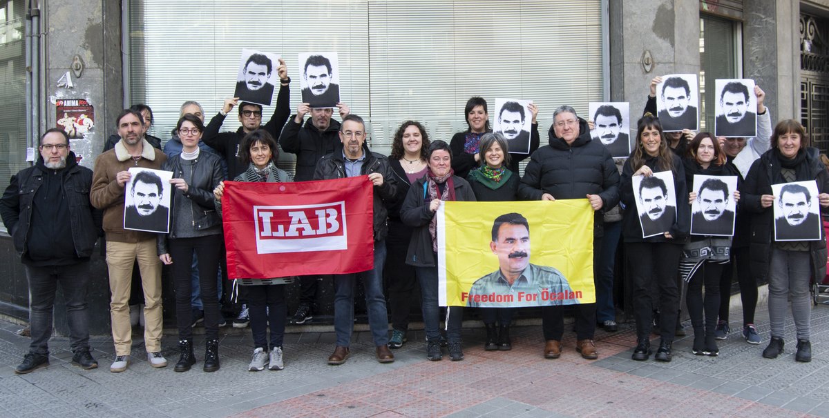 Abdullah Öcalan has been held captive by the Turkish state for 8⃣7⃣6⃣4⃣ days. 24 years.

We join the international campaign demanding their release. From the Basque Country we also send all our solidarity to the Kurdish people after the devastating earthquake suffered #FreeOcalan