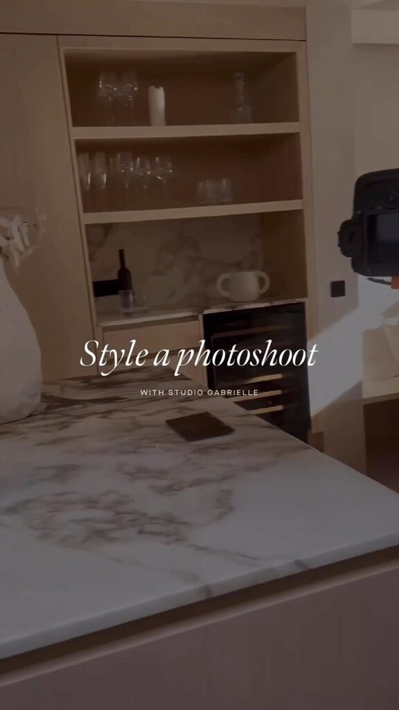studiogabuk's tweet photo. Come and style a photoshoot with us 📷 #behindthescenes https://t.co/0N1AEadK6T https://t.co/ZB1qWO8Aal