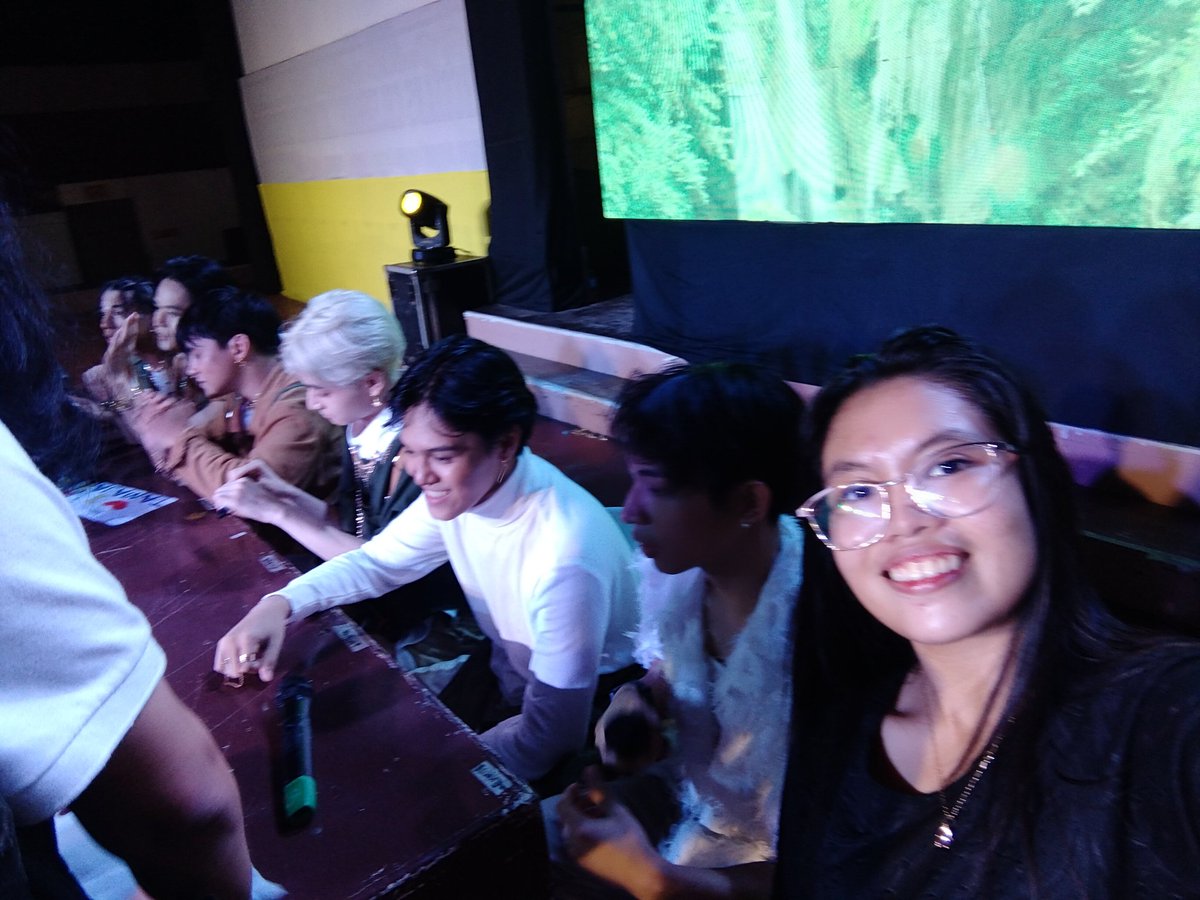 angienlighten1's tweet photo. I am beyond grateful that I met this 6 astounding men with a great personalities and a unique talents. @Official_ALAMAT #ALAMAT #ALAMATAnniversarySerenade Happy 2nd Anniversary!! it's my first time to celebrate anniv w/ u guys 🫶 https://t.co/BepUFR7jXe