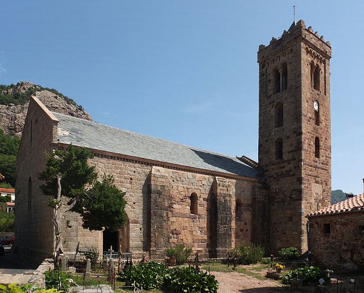 MonumentumFr's tweet photo. Eglise Sainte-Marie à #Coustouges (#PyrénéesOrientales) Construction Moyen Age. Eglise : classement par liste de 1840.
Suite 👉 https://t.co/tfysNGZ8F8
#Patrimoine #MonumentHistorique https://t.co/HxlTlCI7gN
