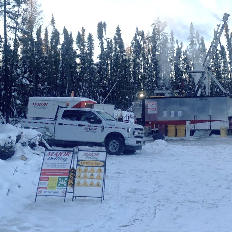 MajorDrilling's tweet photo. Where are our #criticalrisks info boards today? At @Vale's Thompson, Manitoba 🇨🇦site, our teams safely & professionally set up this drill site. Our Critical Risk Management program helps improve all areas of operations & employee well-being. #MajorDrilling
https://t.co/AtGite5rwy https://t.co/82i85YotKn