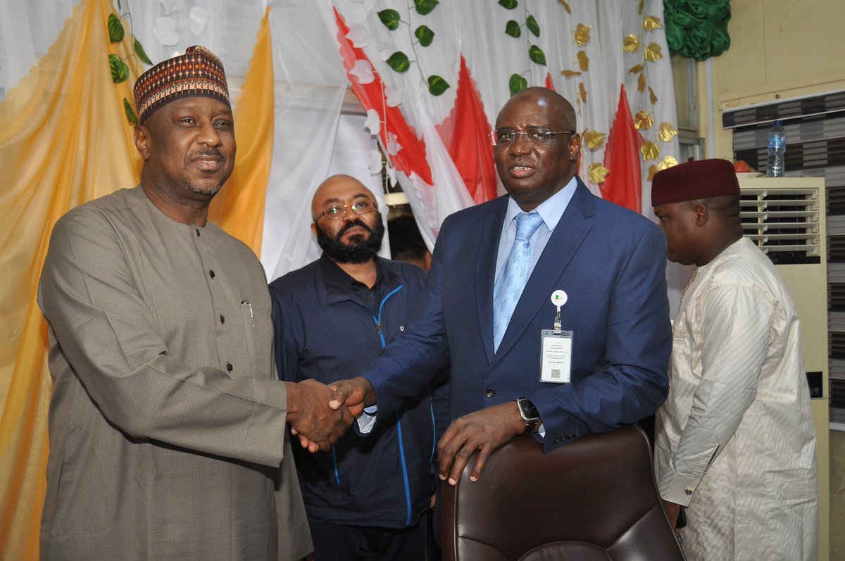 ahmed_dikko's tweet photo. In consolidation of the efforts by GCEO @nnpclimited
@MKKyari to achieve domestic #energysecurity and in-country #refining, I was at #Kaduna #Refinery for the kick off meeting between #KRPC and #Daewoo E & C #Nigeria Ltd for the ‘Quick Fix’ maintenance project of the Refinery. https://t.co/7sJSJXaTIW