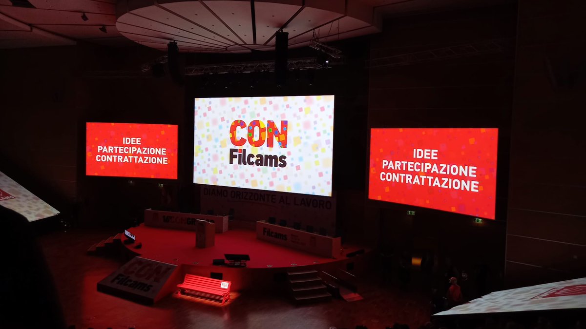 FilcamscgilB's tweet photo. Inizia oggi la tre giorni del XVI Congresso della @FilcamsCgil, per sottolineare che #CONFilcams diamo orizzonte al lavoro. https://t.co/iakCvuZK3w