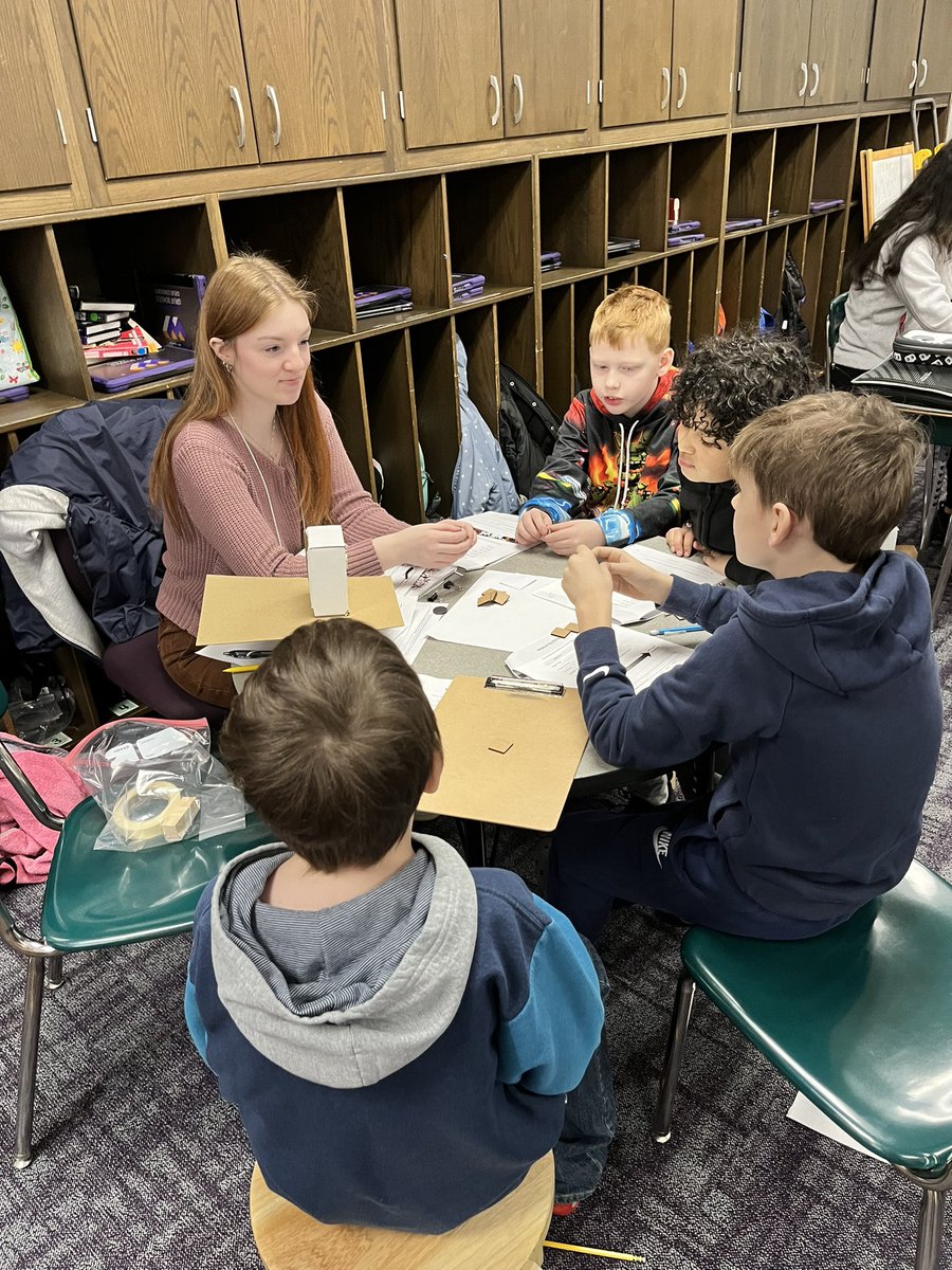 SFE_3820's tweet photo. Grateful for our @uindy partnership and the engagement in learning today with our fourth graders in STEM. @UIndySOE #wearewayne https://t.co/PxxdmFViiq