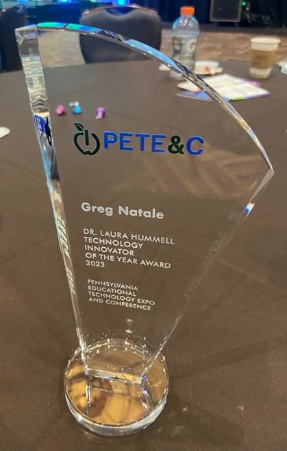ccacharter's tweet photo. The #CCAFamily congratulates #CCA’s #edio Proj Mgr Greg Natale for winning @peteandc's '23 Dr. Laura Hummell Tech Innovator of the Year award. Mr. Natale was recognized for developing student/teacher edio dashboards to better serve students/families/teachers. #CCAProud #TeamCCA https://t.co/zTdHRftX3z
