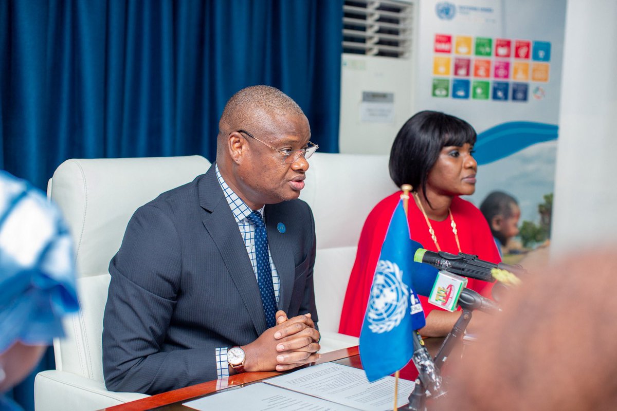 aliouMdia's tweet photo. Signature ce matin entre le Système des Nations Unies @UN_Togo &amp; le Gouv. togolais @GouvTg du nouveau Cadre de Coopération pour le Développement Durable 2023-2026, parfaitement aligné sur les priorités nationales et la Feuille de Route 2025. @UN_SDG @PresidenceTg @PrimatureTogo https://t.co/yejCtEUQNE