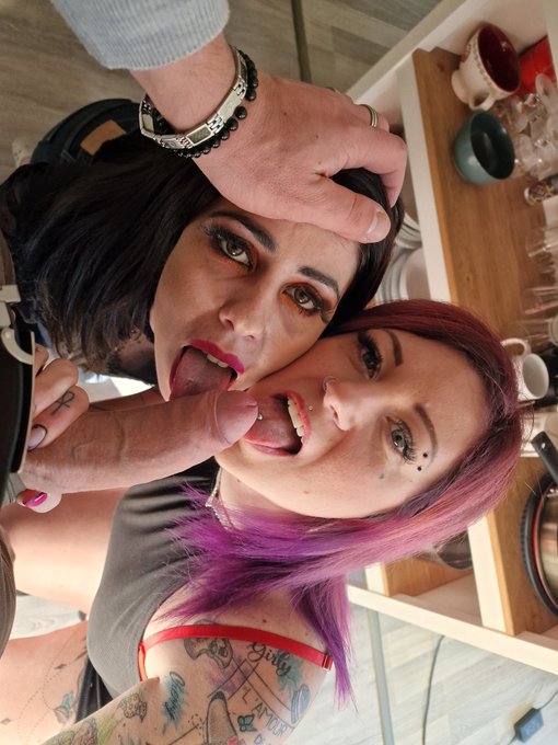 Elles vont bien @misslulu_tattoo https://t.co/CRGFp5LcMn<a class="tags" target="_blank" title="On Twitter" href="/?out=eyJ0eXAiOiJKV1QiLCJhbGciOiJIUzUxMiJ9.eyJpYXQiOjE3MjIwNjA5MDEsImlzcyI6InR3cG9ybnN0YXJzLmNvbSIsIm5iZiI6MTcyMjA2MDkwMSwiZXhwIjoxNzUzNTk2OTAxLCJyZWRpcmVjdF91cmwiOiJodHRwczovL3R3aXR0ZXIuY29tL21pc3NsdWx1X3RhdHRvbyJ9.BeEI-AhMZcxLWhwSctipvGVw-fCxJ5JilZMG0bMRcLSxPCciq1YcrJN5182Pl5uY_73kLGJ1VQrdw7EvdUG_sg">@misslulu_tattoo</a>
