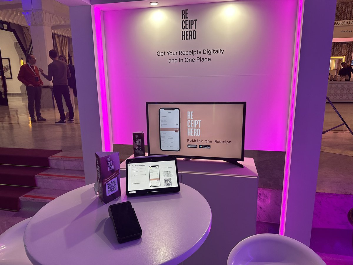 Digital receipts buzzing!
<a href="/GetReceiptHero/">ReceiptHero</a>  presenting <a href="/ingenico/">Ingenico</a> s Paytech this week.
#digitalreceipt #productdata