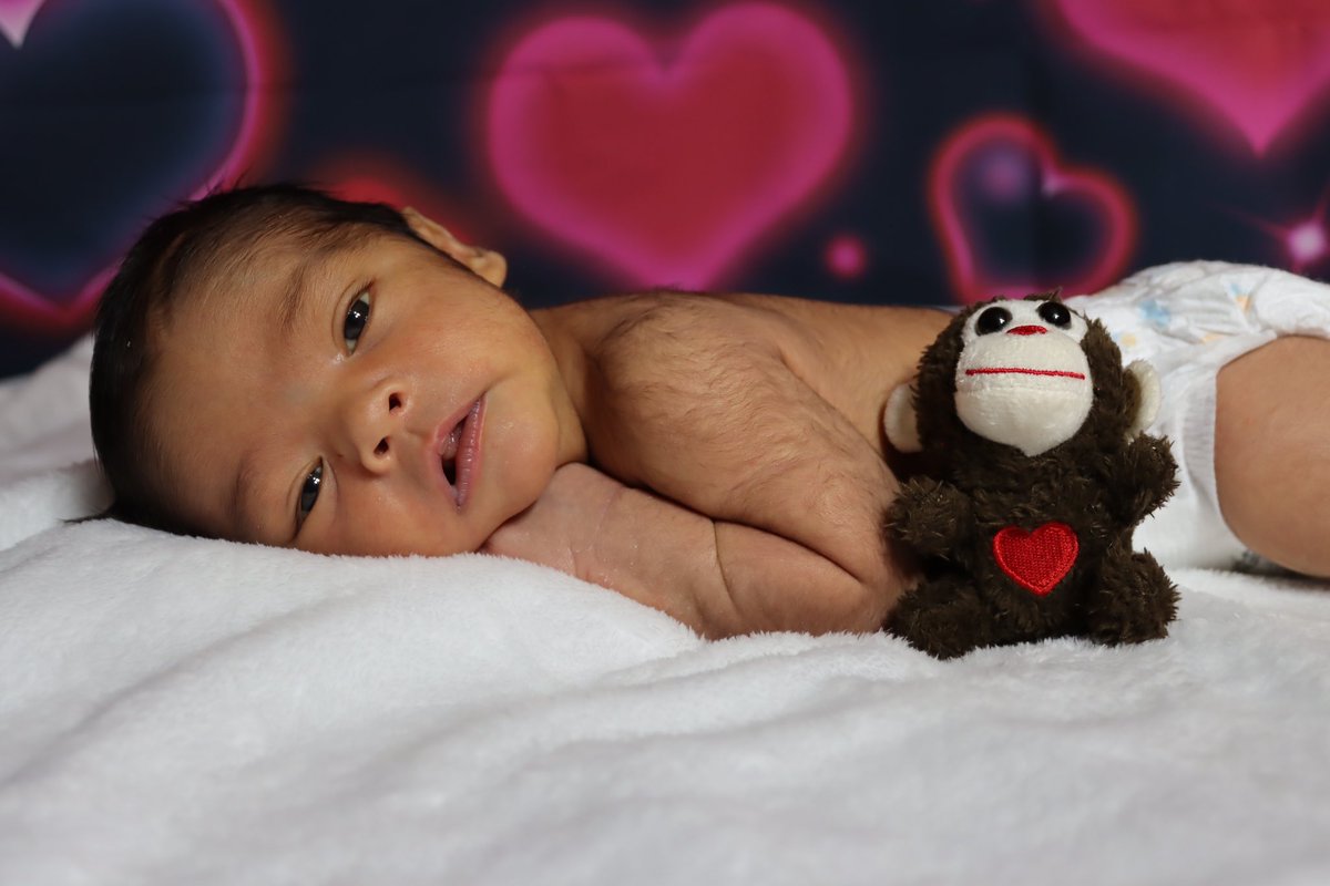 Jess_Ayana1724's tweet photo. happy valentine’s day from Niko &amp; I 💘

#1stvalentinesday #2weeksold #myvalentine #mysweetboy https://t.co/46PfbuEqxP