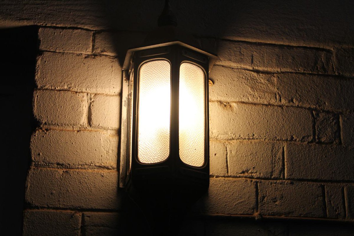 DJHElectrical_'s tweet photo. Our experienced team can meet all of your lighting needs. Whether it's rewiring or installing new lighting in your home or setting up emergency or security lighting systems for your business we can provide a professional and efficient service.
#lightinginstallation #homelighting https://t.co/ySDvvzUfpy