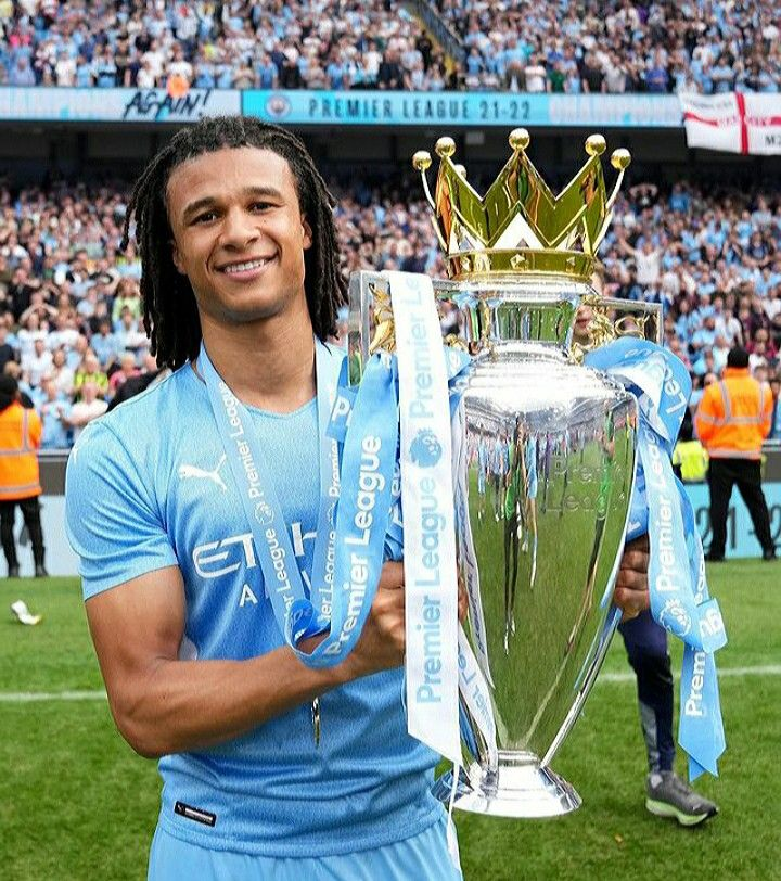 Happy Birthday to Nathan Ake  