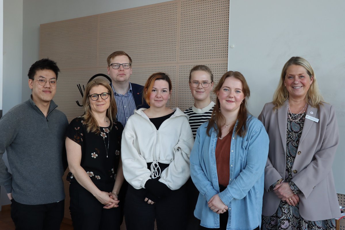 Tack <a href="/RobertMJohan/">Robert Johansson</a> för besöket på Röda Korsets Högskola idag! Så roligt att få presentera vår högskola och talas vid tillsammans med rektor och våra studenter från Röda Korsets Högskolas Studentkår, RKHSK