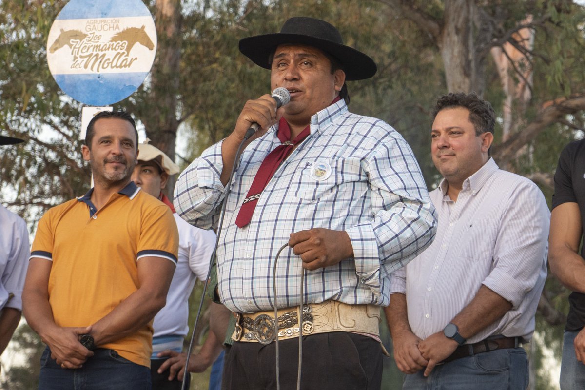 Elección de La Paisana Provincial 2023💃 y la Donosa, en el Centro Cultural José La Vía

✔️El pasado sábado el Sr. Presidente del HCD, Gastón Témoli, participó junto al Intendente de la Ciudad de San Luis Sergio Tamayo del nombramiento de las nuevas soberanas

#HCDSanLuis