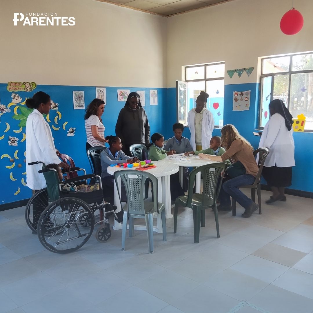 Fundación Parentes tweet media