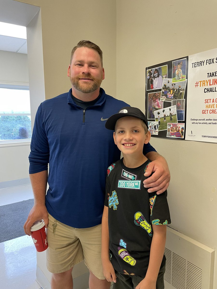 Holy Cross Elementary have the best teachers and staff around!  Thank you for all that you all do!!!!
<a href="/HolyCrossElem/">Holy Cross Elementary</a> <a href="/NLTeachersAssoc/">NLTA</a> #NLTeachersRock #hcstaffrock <a href="/NLESDCA/">NLESD</a>