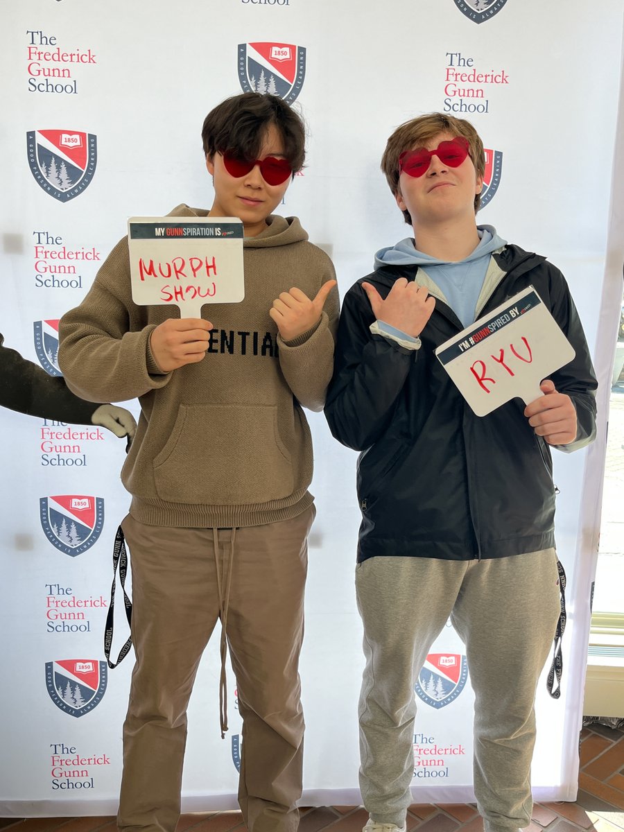 A little GUNNspo for you: students spreading the love during lunch! Join in on the fun by visiting gogunn.org/gunnspired.  #GUNNSPIRED