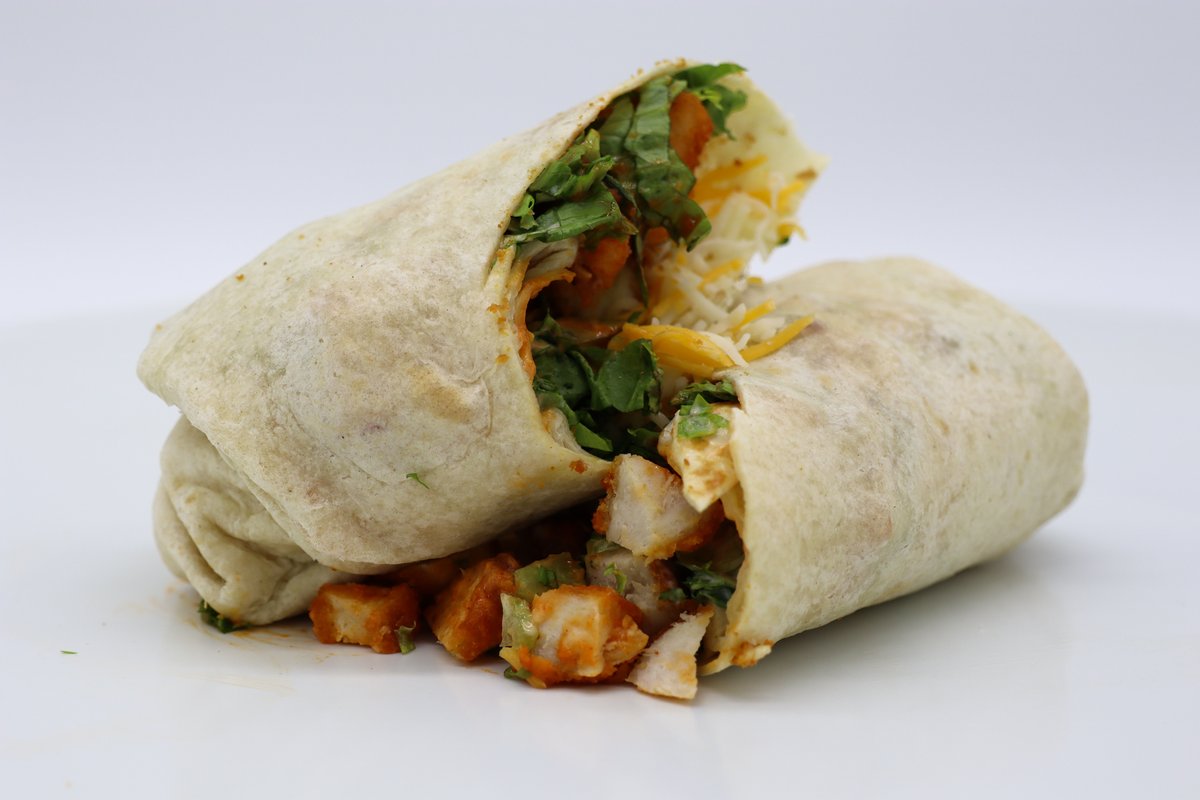 Have you tried the buffalo chicken wrap from Burger 513 yet?!

#XavierUniversity #Buger513 #diningoncampus #buffalowrap