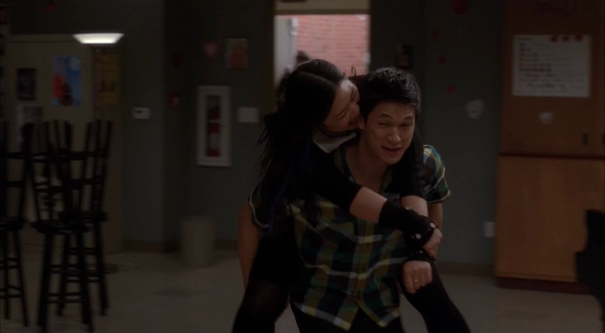 out of context glee tweet media